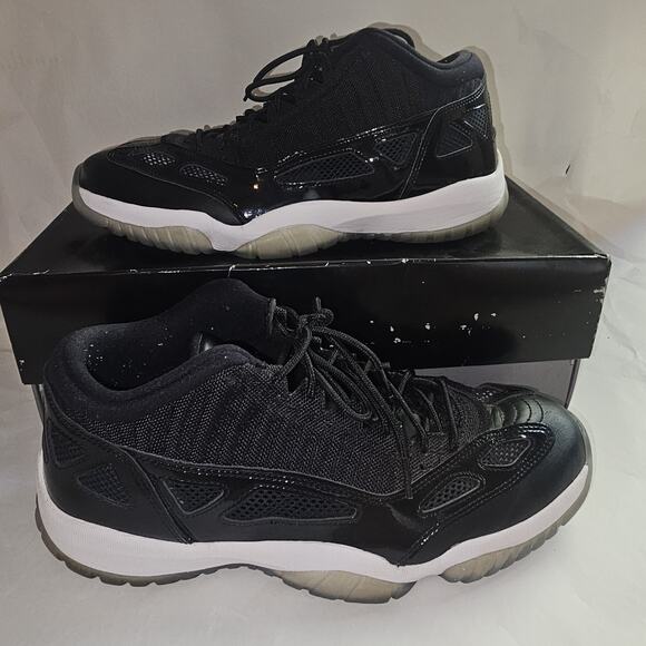 Nike Air Jordan 11 Retro Black Athletic Shoes Sneakers 919712-041 Mens Size 12 - Picture 2 of 14